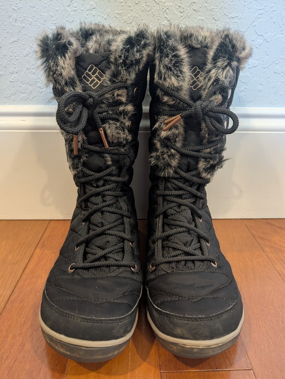 Columbia Heavenly Omni-Heat Black with Fur Trim Winter Boot - Picture 2 of 9